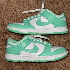 Nike Dunk Low Green Glow shoes